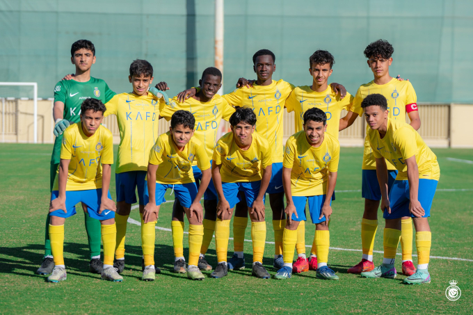 Quý tử nhà Ronaldo nhận được vinh dự đặc biệt tại U13 Al Nassr, sở hữu chiều cao và khả năng ghi bàn đều đỉnh nhất đội- Ảnh 2.